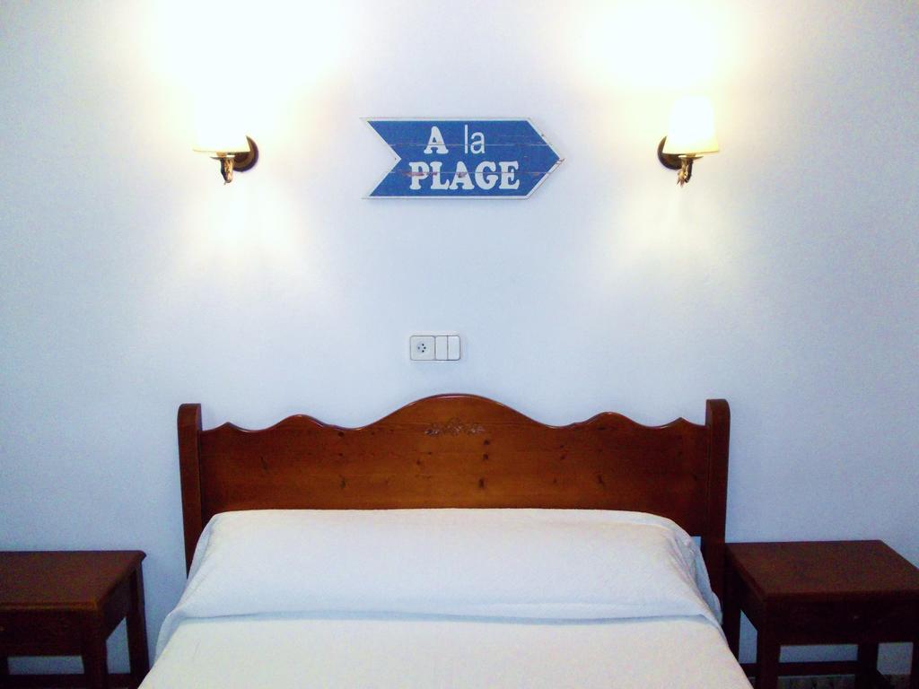 Hostal Rey Санта Еулалия дел Рио Стая снимка